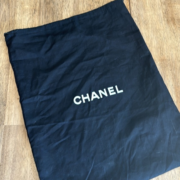 Authentic CHANEL top handle bag! Hard to find!! - Picture 9 of 9